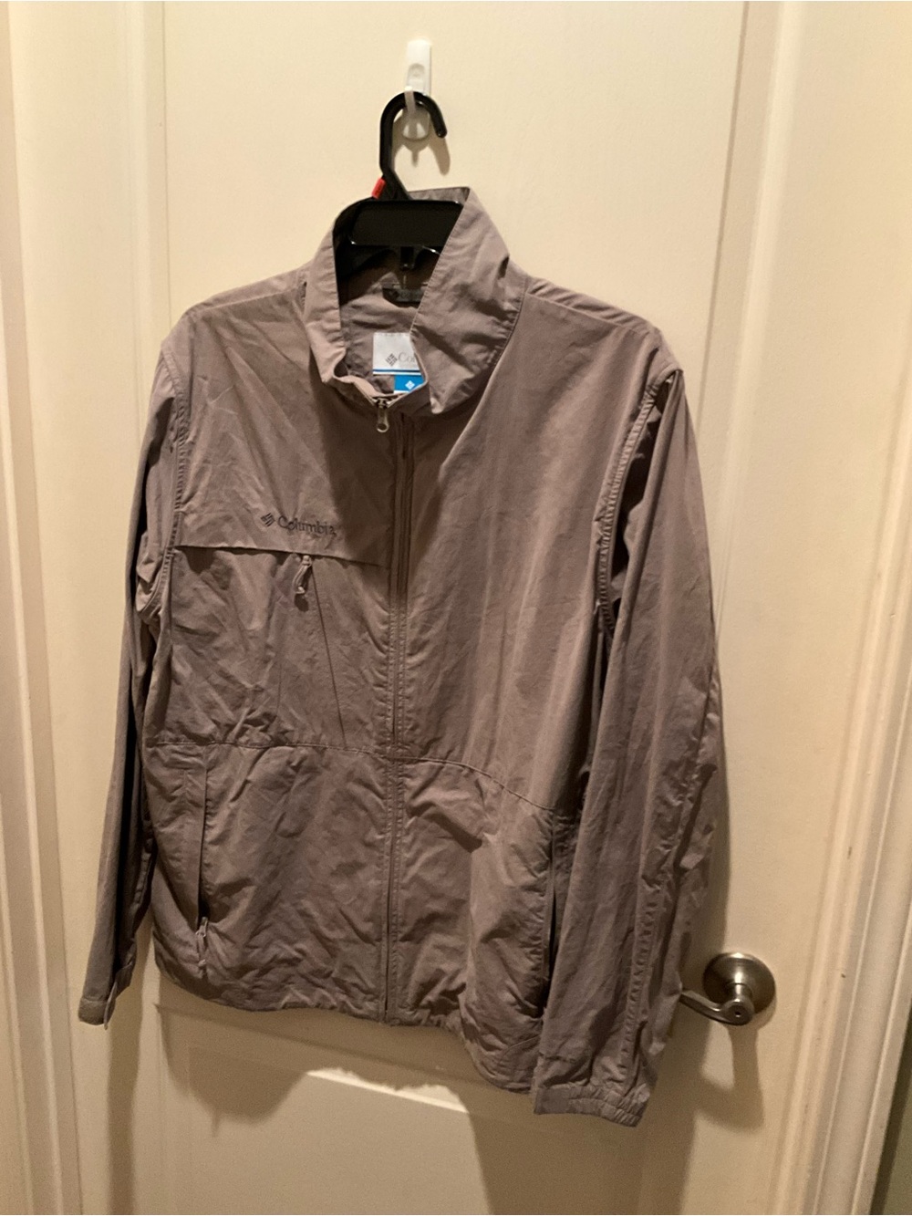 Columbia Men's Light Gray Windbreaker Jacket